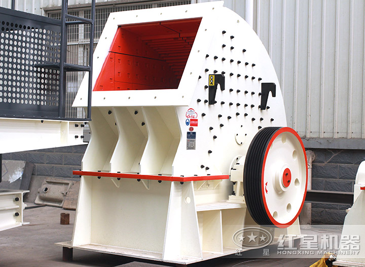 顏色、型號(hào)不同的錘式粉碎機(jī)